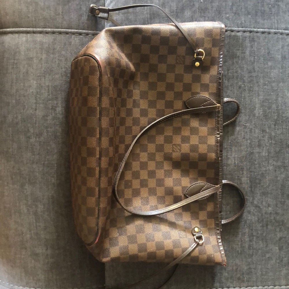 Brown Louis Vuitton Neverfull MM